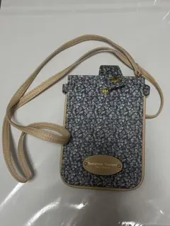 Samantha Thavasa 花柄スマホショルダーバッグ