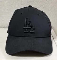 良品☆ニューエラ　ドジャース　オシャレ隠れロゴっぽいオールブラック 9forty