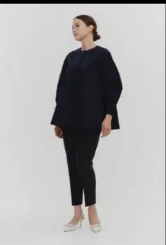 2026年最新】yori ブラウスの人気アイテム - メルカリ