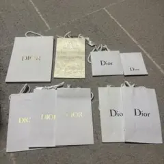 Diorの紙袋
