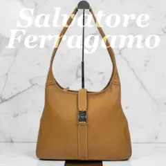 Salvatore Ferragamo ワンショルダーバッグ ヴァラ キャメル