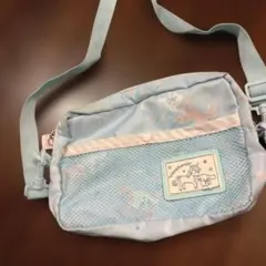 サンリオ　シナモロール　ショルダーバッグ