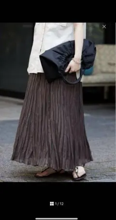 新品未使用イエナ タグ付きIENA ラミープリーツスカート　ブラウン