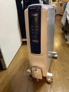美品・動作確認済】デロンギ オイルヒーター QSD0915-WH 1500W - メルカリ