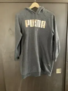 PUMA グレー フード付きパーカー Mサイズ