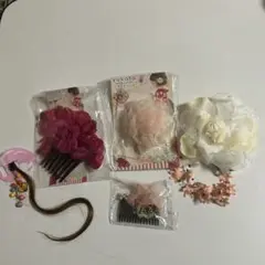 ヘアクリップ、くしなど