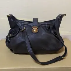 ヴィトン　モノグラム　マヒナ XS ショルダーバッグ