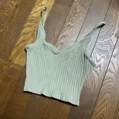 H&M グリーンタンクトップ