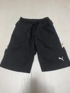 プーマ ハーフパンツ Mサイズ