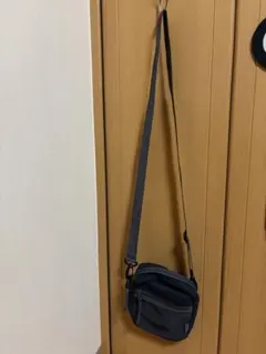 Gramicci OUTDOOR サコッシュ ネイビーのサムネイル