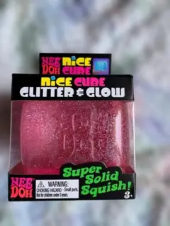NeeDoh Nice Cube スクイーズ　ニードー　ラメ入り　ピンク　正規品のサムネイル