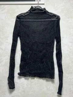 ブラック タートルネック 長袖トップス　ラメトップス　キラキラ