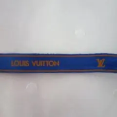 Item thumbnail for item bc7db3a9-b2a1-4da7-9f18-9ac6c1d6ee17