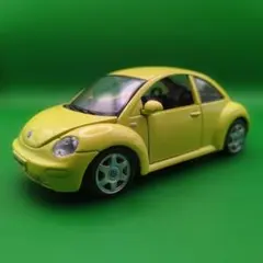 Maisto　フォルクスワーゲン・ニュービートルのサムネイル