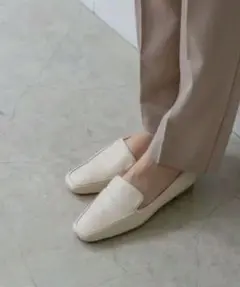 美品　3L menueローファー スクエアトゥ フラットローファー レディース