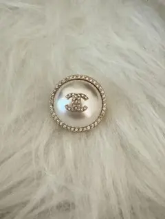 CHANEL パールクリスタルチャーム パールボタン クリスマス限定ノベルティ