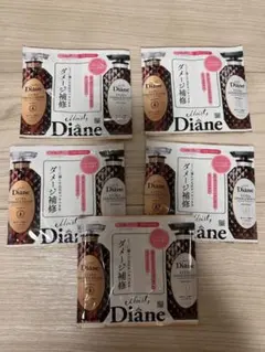 Moist Diane エクストラダメージリペア シャンプー&トリートメントのサムネイル
