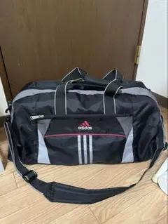 adidas ボストンバッグ ブラック
