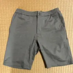 junhashimoto ショートパンツ カーキ　サイズ3のサムネイル