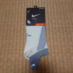 Nike Elite ランニングソックス 28-29.5cmのサムネイル