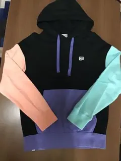 PUMAプーマ メンズサイズM マルチカラー パーカー
