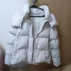 GU ライトグレー ダウンジャケット XLサイズ