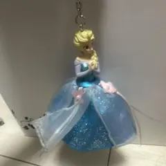 アナと雪の女王エルサ ドレス型キーホルダー