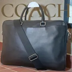 COACH コーチ　本革　ビジネスバッグ 黒 A4可 通勤　ブリーフケース　黒のサムネイル