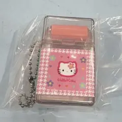 【匿名配送】ローラー付き消しゴム風キーホルダー ハローキティ