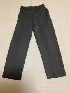 UNIQLO ダークグレー カジュアルパンツ Mサイズ