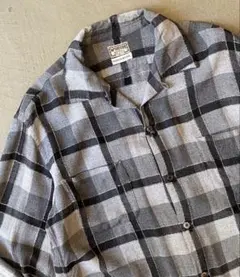 Item thumbnail for item 6ff173b9-469c-46c7-810d-a2f4e0c9b8d7