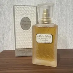 Miss Dior EAU DE TOILETTE 30mlのサムネイル