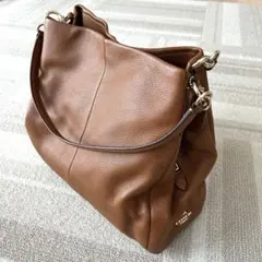COACH ブラウン レザー ショルダーバッグ