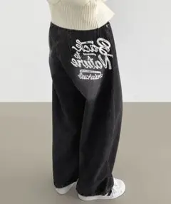 SONA バックレタリングワイドデニムパンツ