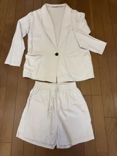 GRL アイボリー ジャケットとショートパンツセット　セットアップ