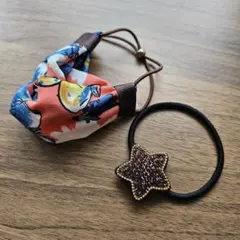 【新品未使用品】ヘアアクセサリー　花柄スカーフ風ヘアゴムと星形ヘアゴムのセット