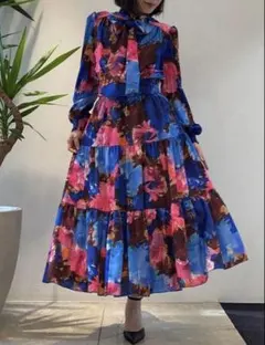 新品 ダブルスタンダードクロージングCORCOVADO パフスリーブドレス 40