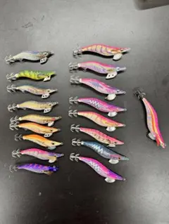 未使用 エギ王 サーチ セフィア エギ １９個おまけ１　エメラルダスケース Amazon | ダイワ(DAIWA) エギ ケース エメラルダス V S(B