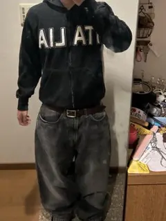 Italia 短丈　ジップパーカー　y2k 古着　ストリート　イタリア製