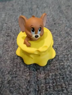 トムとジェリー とろり～んマスコットジェリー　ガチャガチャ