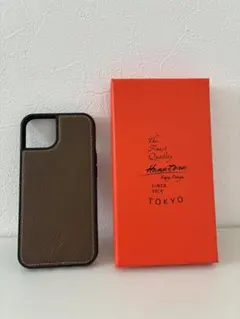 HANATORA レザー調 iPhone13 ケース ブラウンのサムネイル