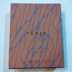 新品未使用未開封 THREE シマリンググローデュオ X03 限定のサムネイル
