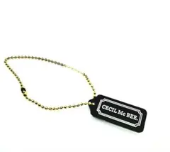 CECIL Mc BEE. タグ型ストラップ