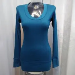 B DONNA　ビドンナ　日本製　ぴったり カットソー　S～M サイズ 相当