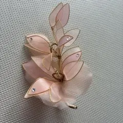ピンク花モチーフ　コサージュ