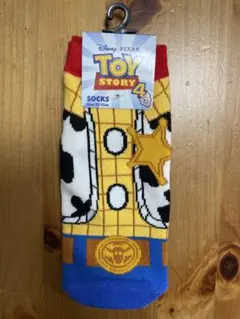 【新品未使用】トイストーリー　ウッディ ソックス 23-25cm