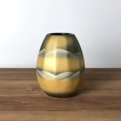 九谷焼　新品　連山　花瓶のサムネイル