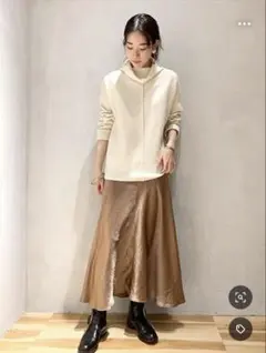 Plage サテンフレアスカート ベージュのサムネイル