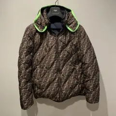 22FW・リバーシブル】FENDI ダウンジャケット ズッカ柄 4WAY 美品