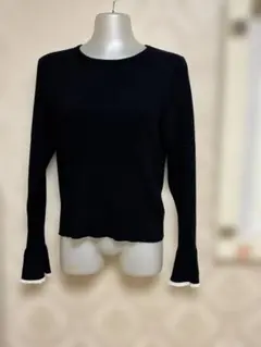 最終お値下げいたしました。 ロペピクニック　ニット　袖可愛い